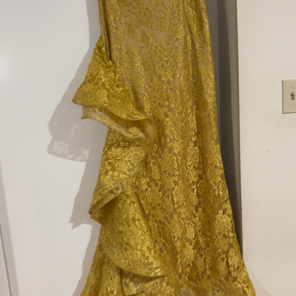 Elegant Yellow Lace Dress